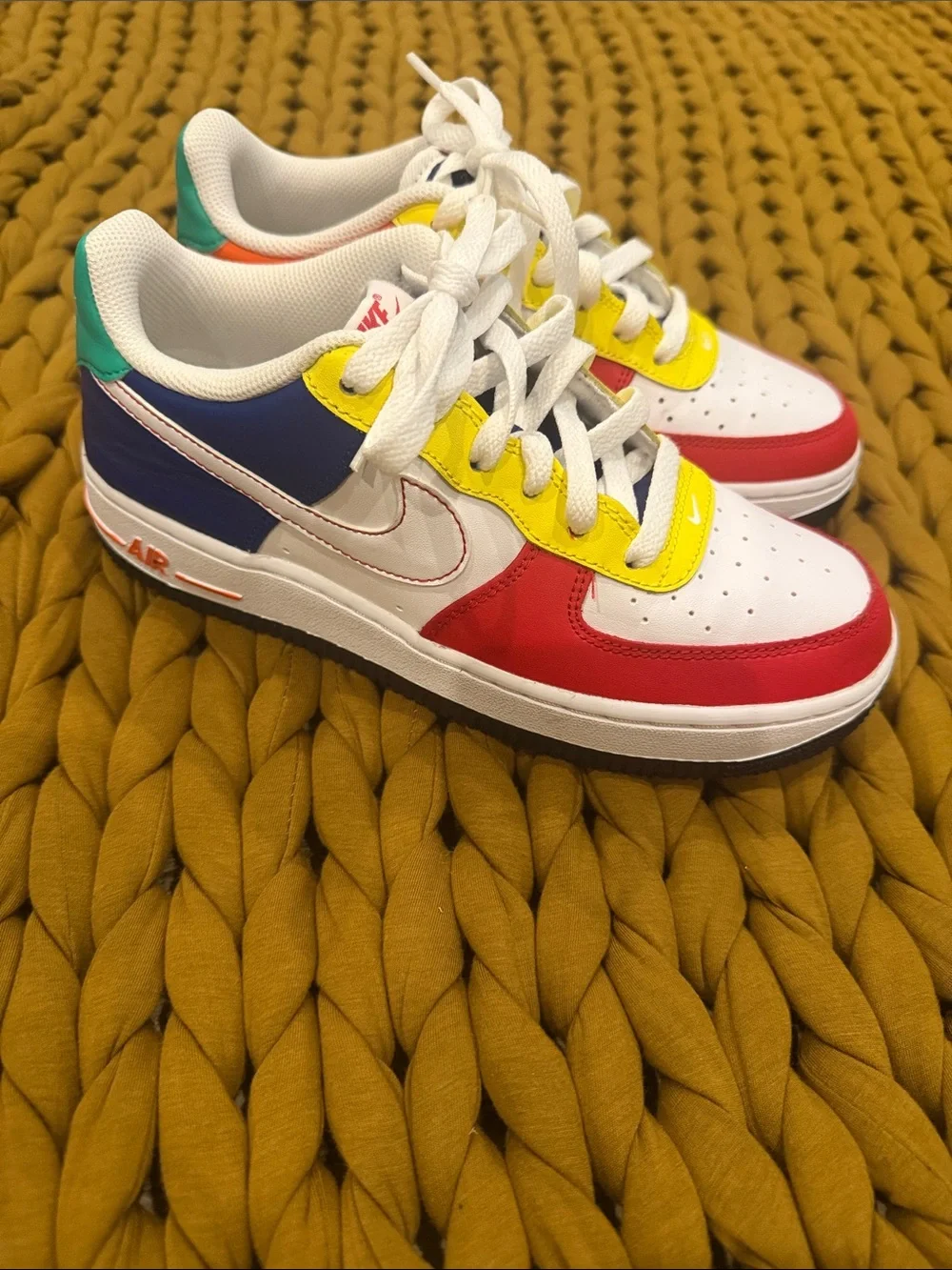 Nike Kids Sneaker Bundle - White/Blue, Black/Red, Multicolor